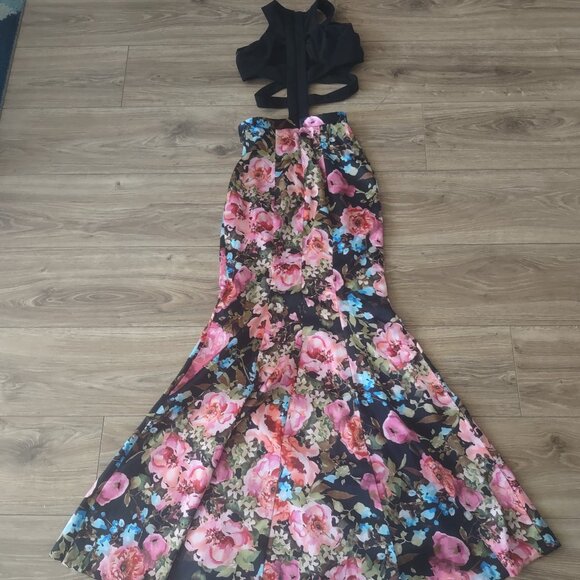 Gorgeous BA Nites Cut-out Dress - Picture 2 of 6